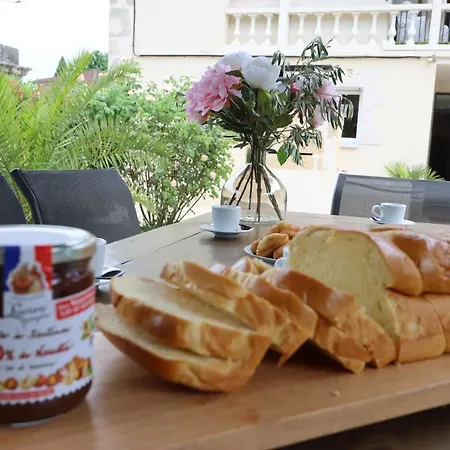 Semesterbostad Ladeveze